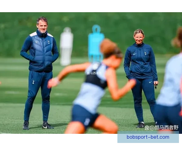 第五届斯卡尔迪纳杯激战正酣蓝鹰强势突围成功闯入半决赛引发关注